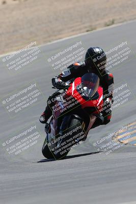 media/Apr-09-2023-SoCal Trackdays (Sun) [[333f347954]]/Turn 10 (115pm)/